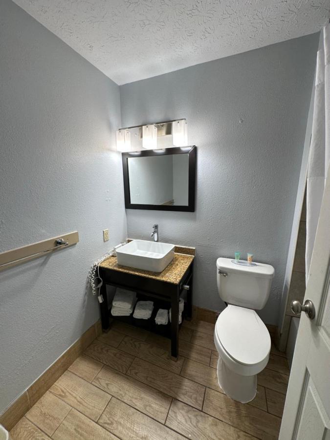 I65 Studio Suites Scottsburg Exterior foto