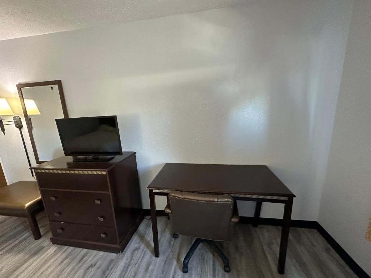 I65 Studio Suites Scottsburg Exterior foto