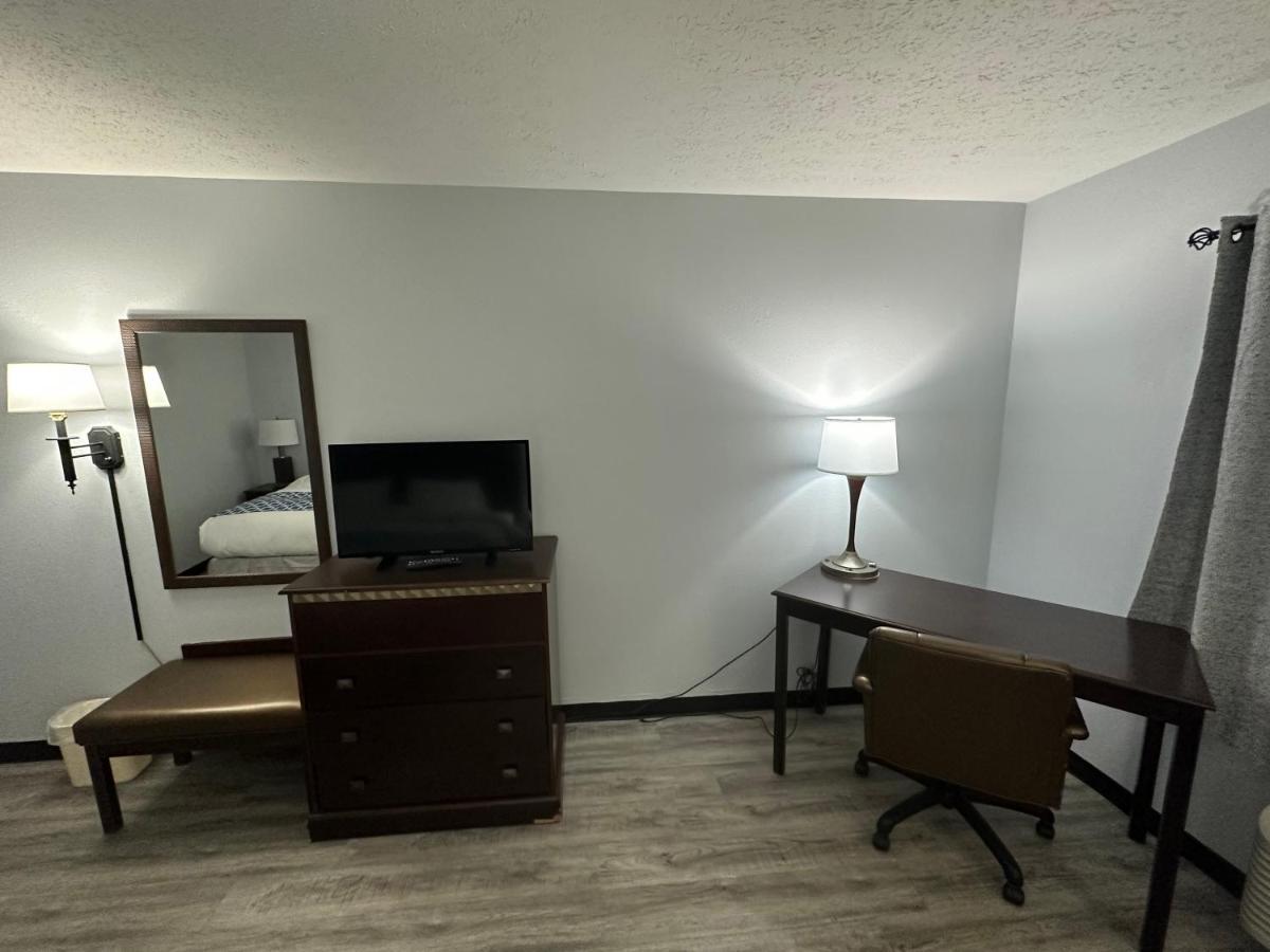I65 Studio Suites Scottsburg Exterior foto